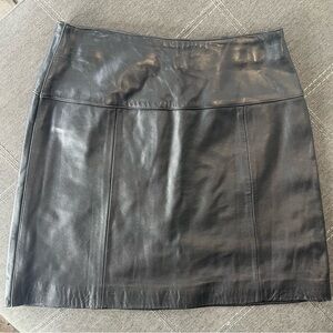 Valerie Stevens Leather Skirt 14P New Zealand Lambskin Black